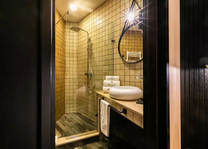 هتل آدامو تفلیس